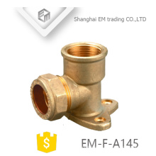 EM-F-A145 OEM ODM codo de 90 grados que reduce la instalación de tuberías de cobre amarillo